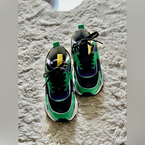 WOMEN'S HYPER C SWIFT SHOES, GREEN/BLACK/MULTI - Picture 3 of 5